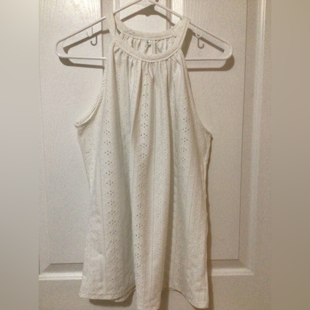 Elegant White Sleeveless Tank Top! Sz. L! Excellent Used Condition!